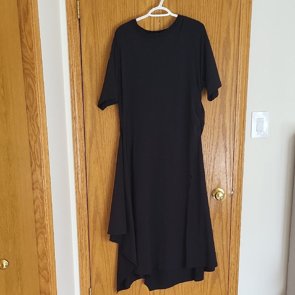 Bailey 44 Dresses & Skirts - Bailey 44 Black Asymmetrical Hem Midi Dress